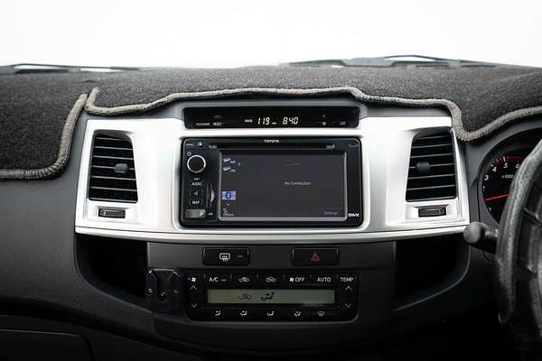 2012 Toyota Hilux SR5 GGN25R 4X4