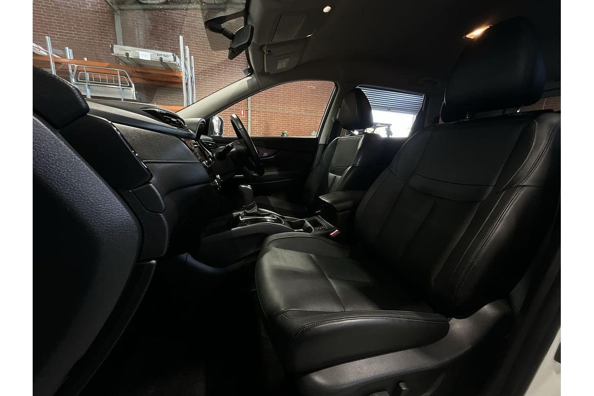 2022 Nissan X-TRAIL ST-L T32