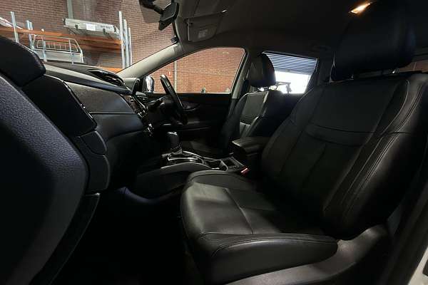 2022 Nissan X-TRAIL ST-L T32