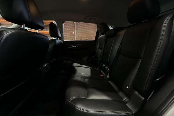 2022 Nissan X-TRAIL ST-L T32