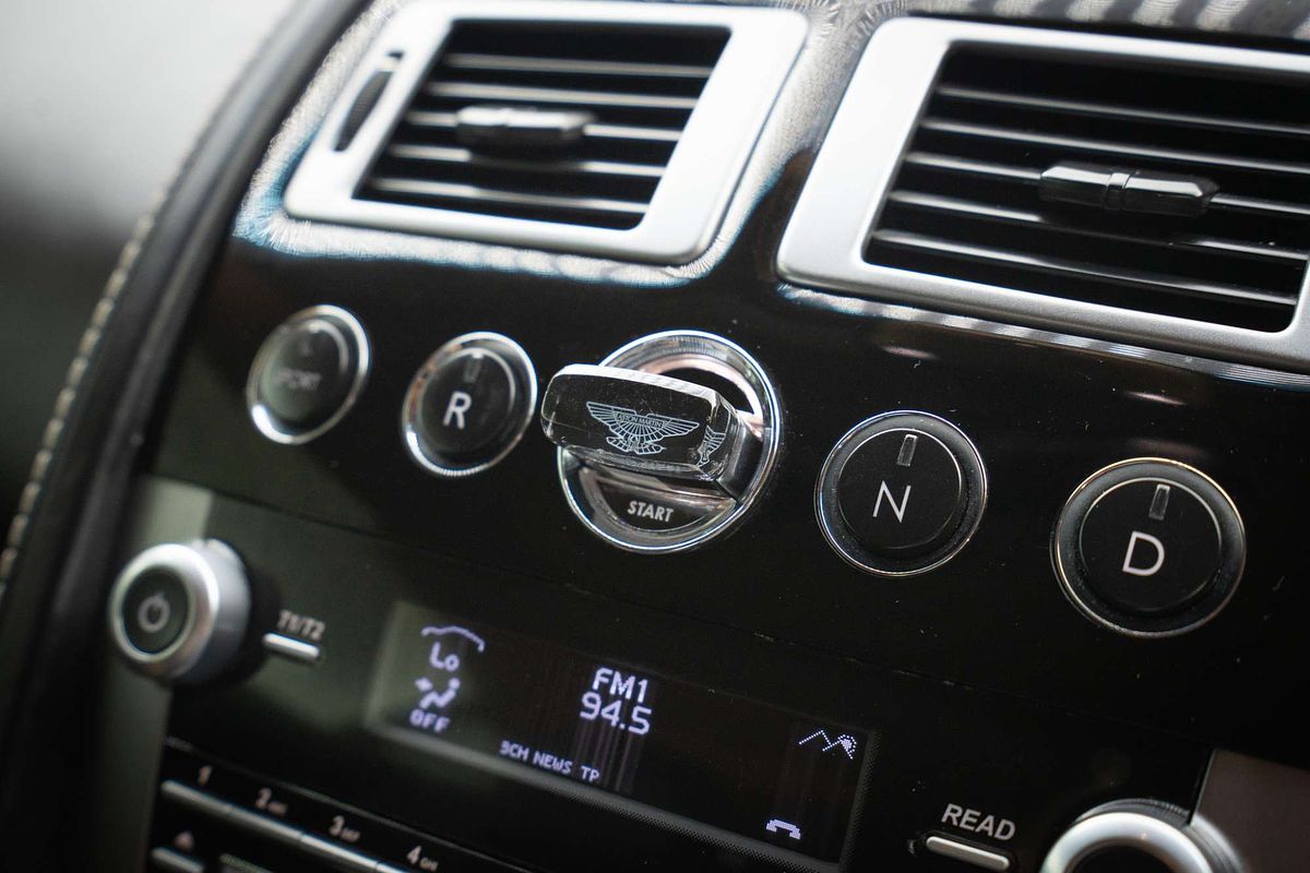 2012 Aston Martin V8 Vantage S