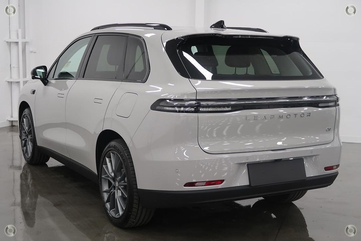 2025 Leapmotor C10 Design B11