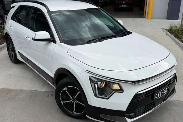 2023 Kia Niro HEV S SG2