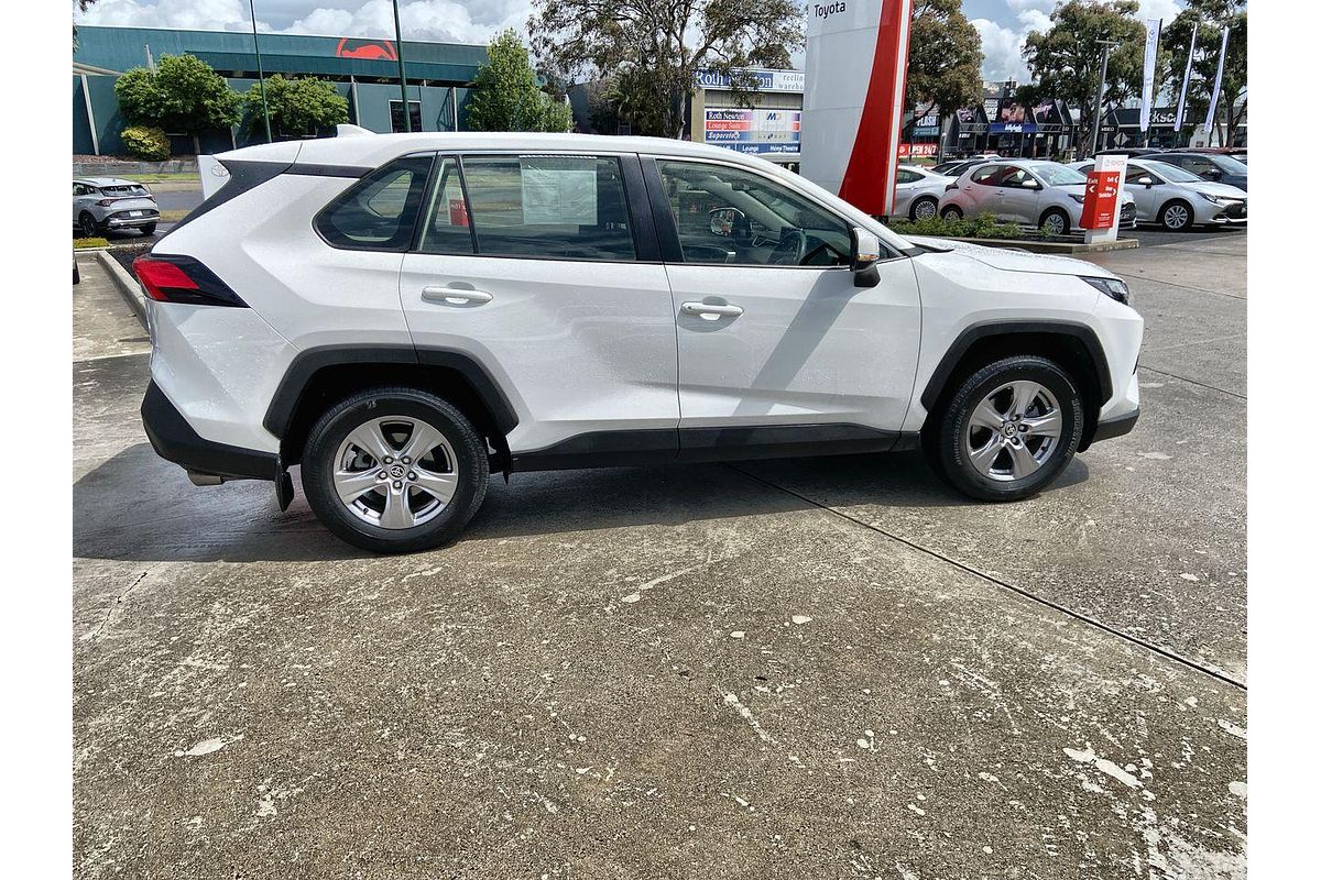 2022 Toyota RAV4 GX AXAH54R