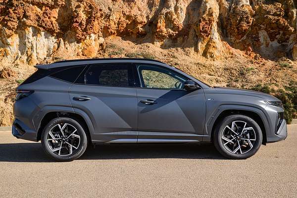 2025 Hyundai Tucson Premium N Line NX4.V4