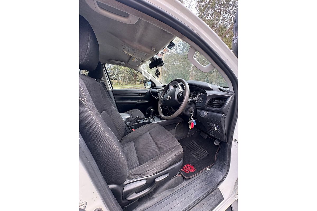 2021 Toyota Hilux SR GUN126R 4X4