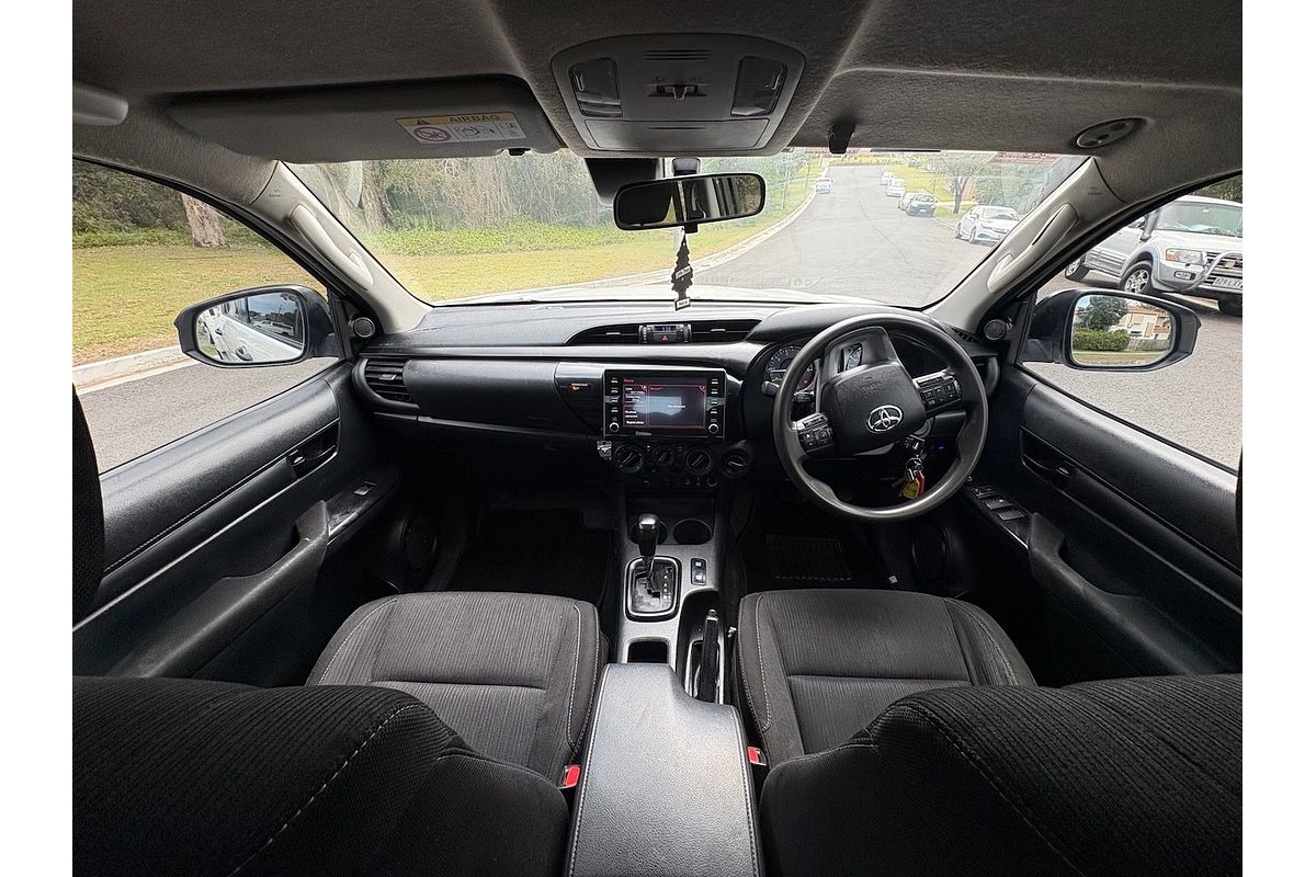 2021 Toyota Hilux SR GUN126R 4X4