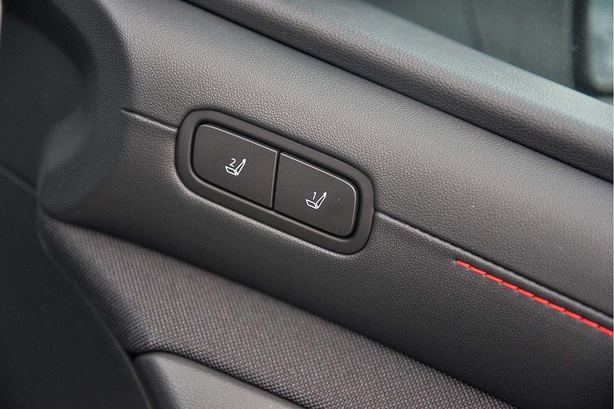 2025 Hyundai Tucson Premium N Line NX4.V4