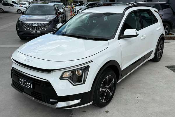 2023 Kia Niro HEV S SG2