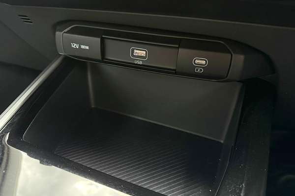 2023 Kia Niro HEV S SG2