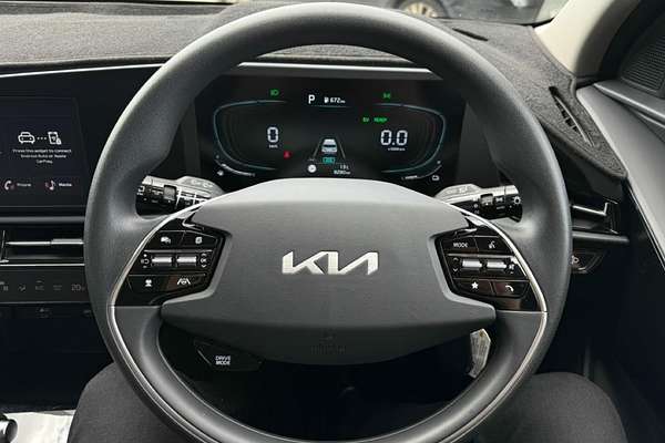 2023 Kia Niro HEV S SG2