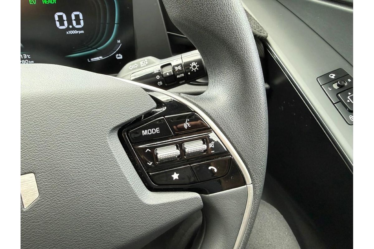 2023 Kia Niro HEV S SG2