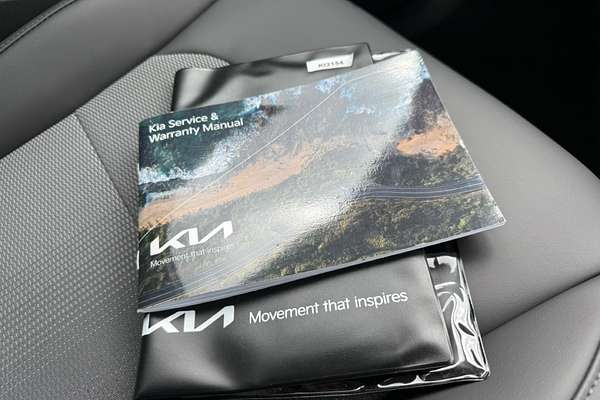 2023 Kia Niro HEV S SG2