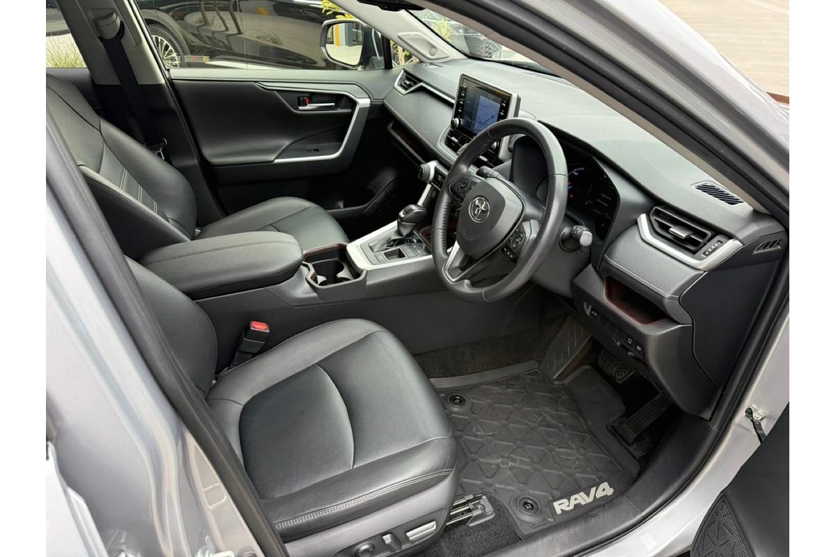 2020 Toyota RAV4 Cruiser AXAH52R