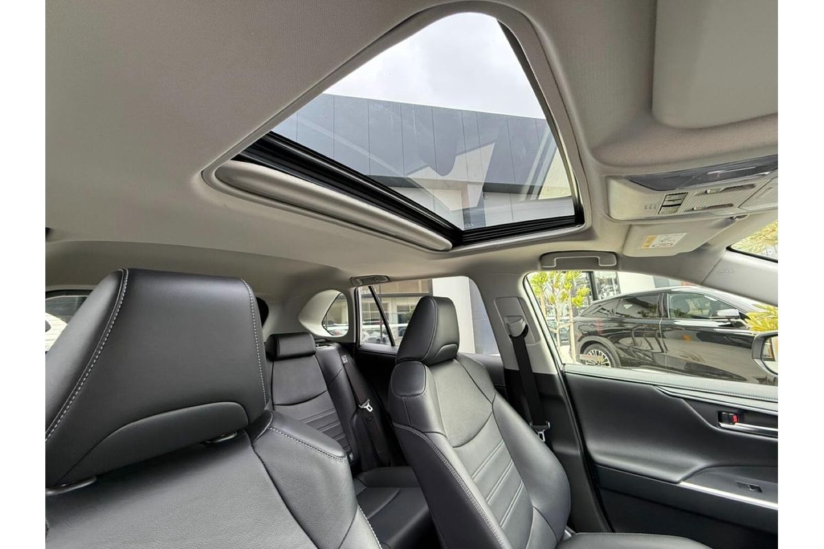 2020 Toyota RAV4 Cruiser AXAH52R