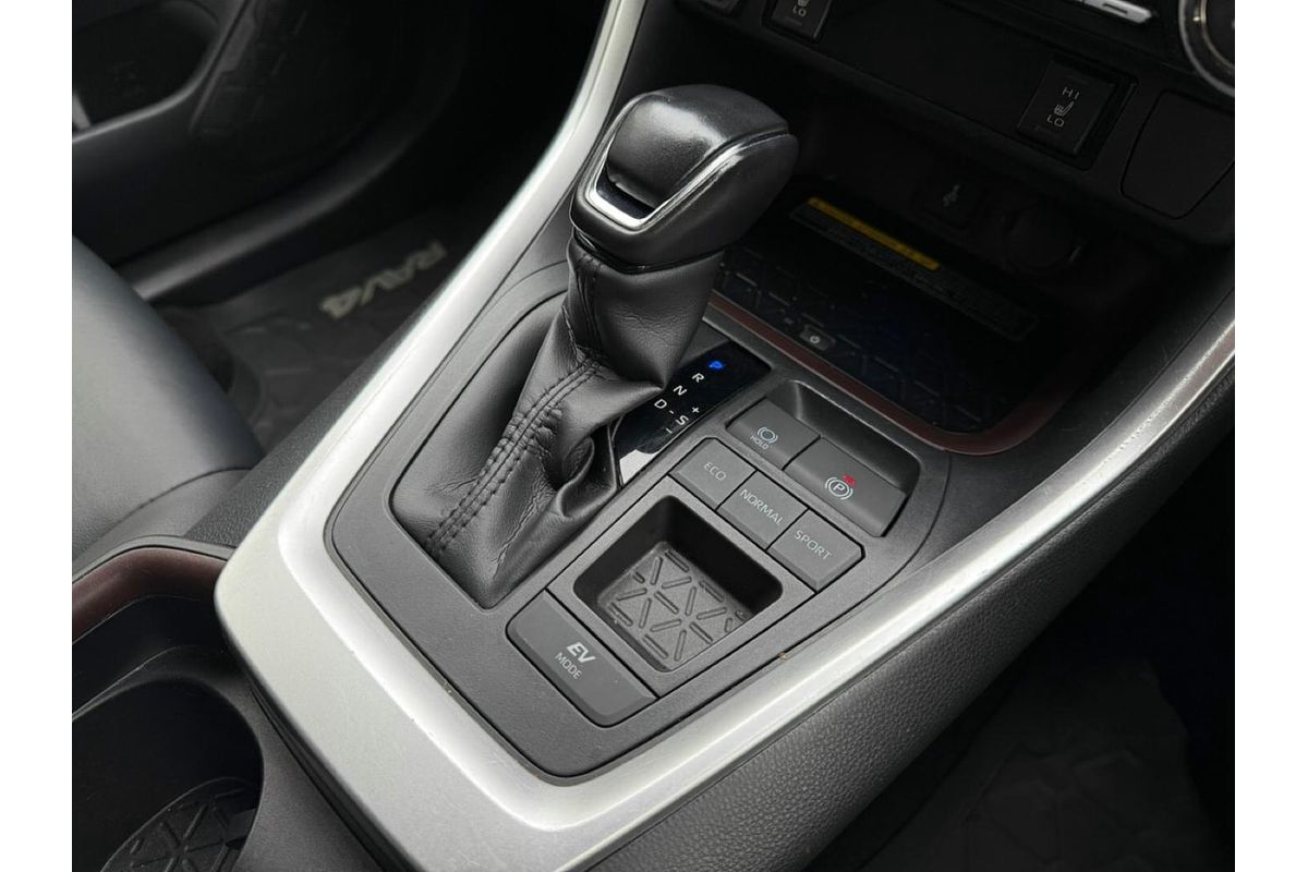 2020 Toyota RAV4 Cruiser AXAH52R