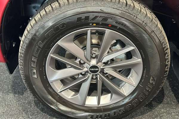 2025 Isuzu MU-X LS-U