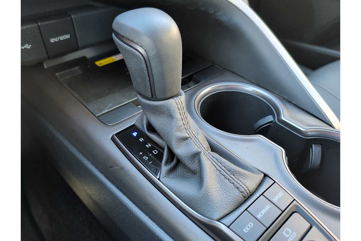 2023 Toyota Camry XSE V6