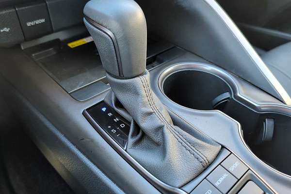 2023 Toyota Camry XSE V6