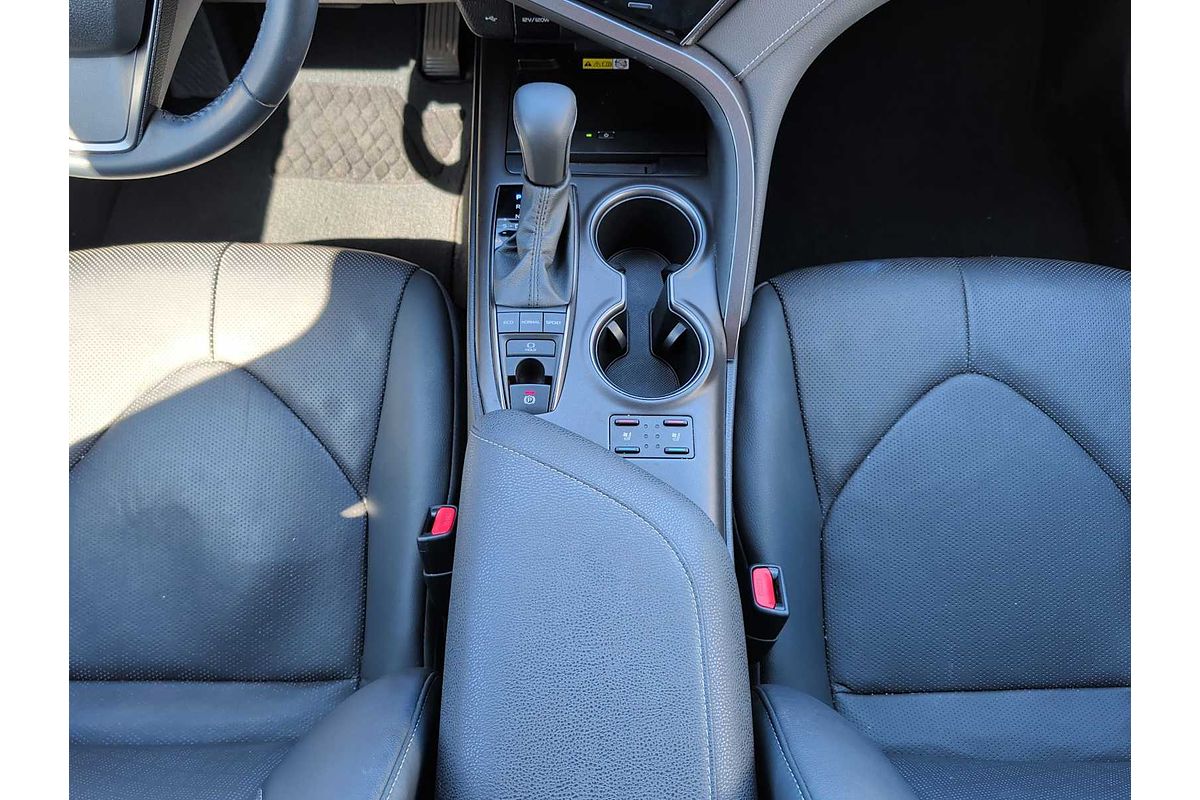 2023 Toyota Camry XSE V6