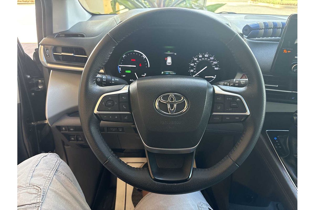 2021 Toyota SIENNA XLE