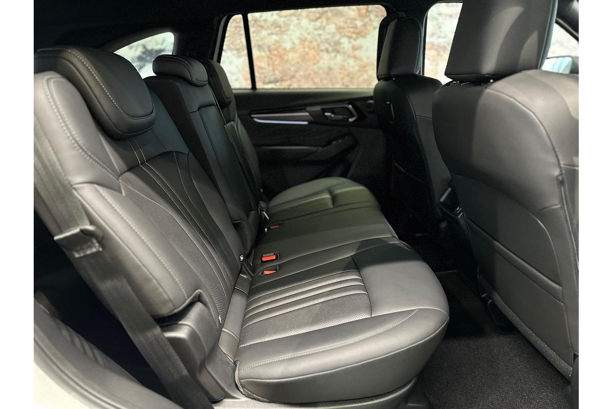 2025 Isuzu MU-X LS-T