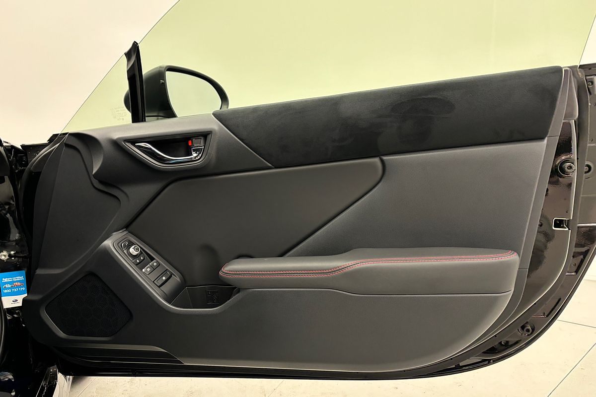 2025 Subaru BRZ S ZD8