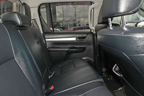 2021 Toyota Hilux SR5 GUN126R 4X4