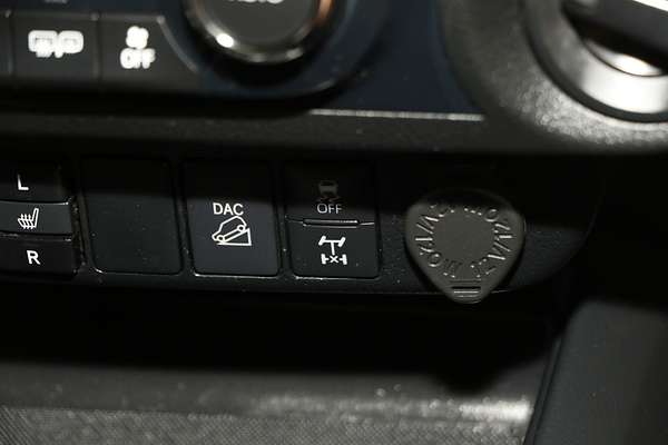 2021 Toyota Hilux SR5 GUN126R 4X4