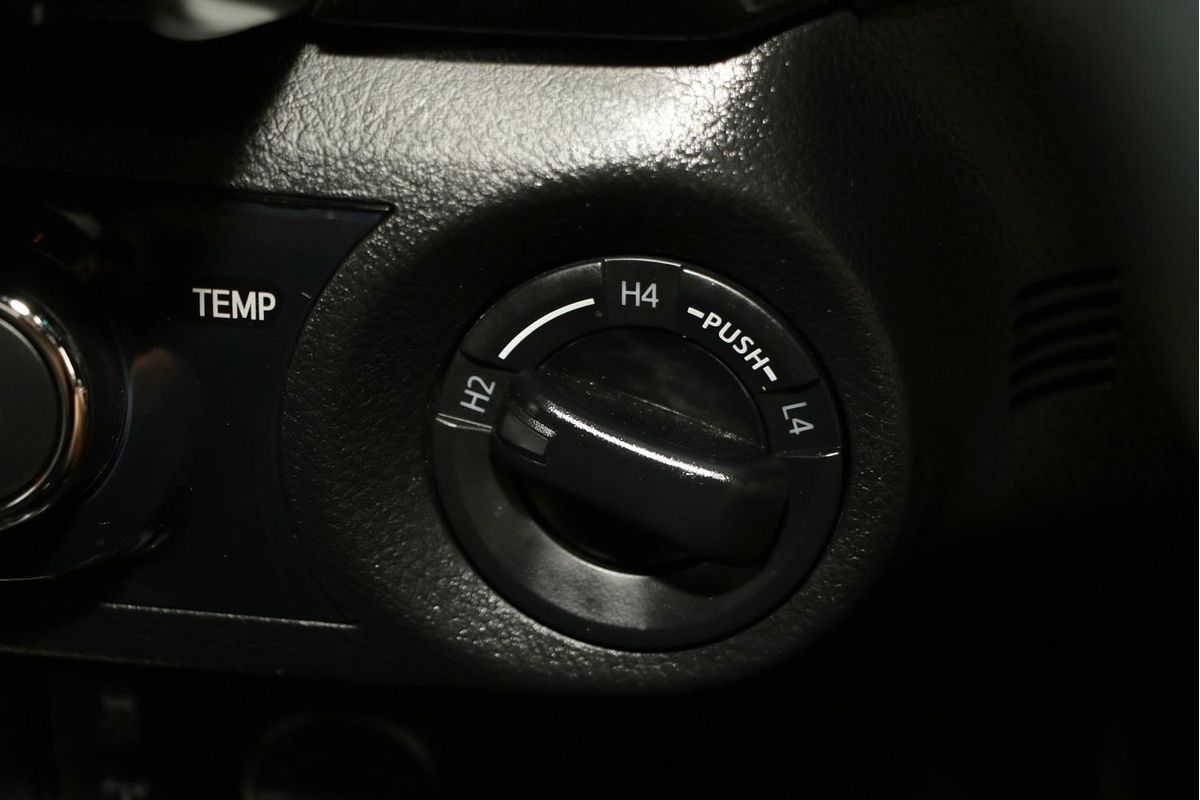 2021 Toyota Hilux SR5 GUN126R 4X4