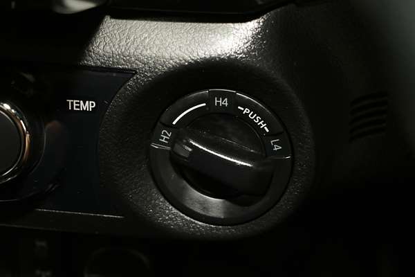 2021 Toyota Hilux SR5 GUN126R 4X4