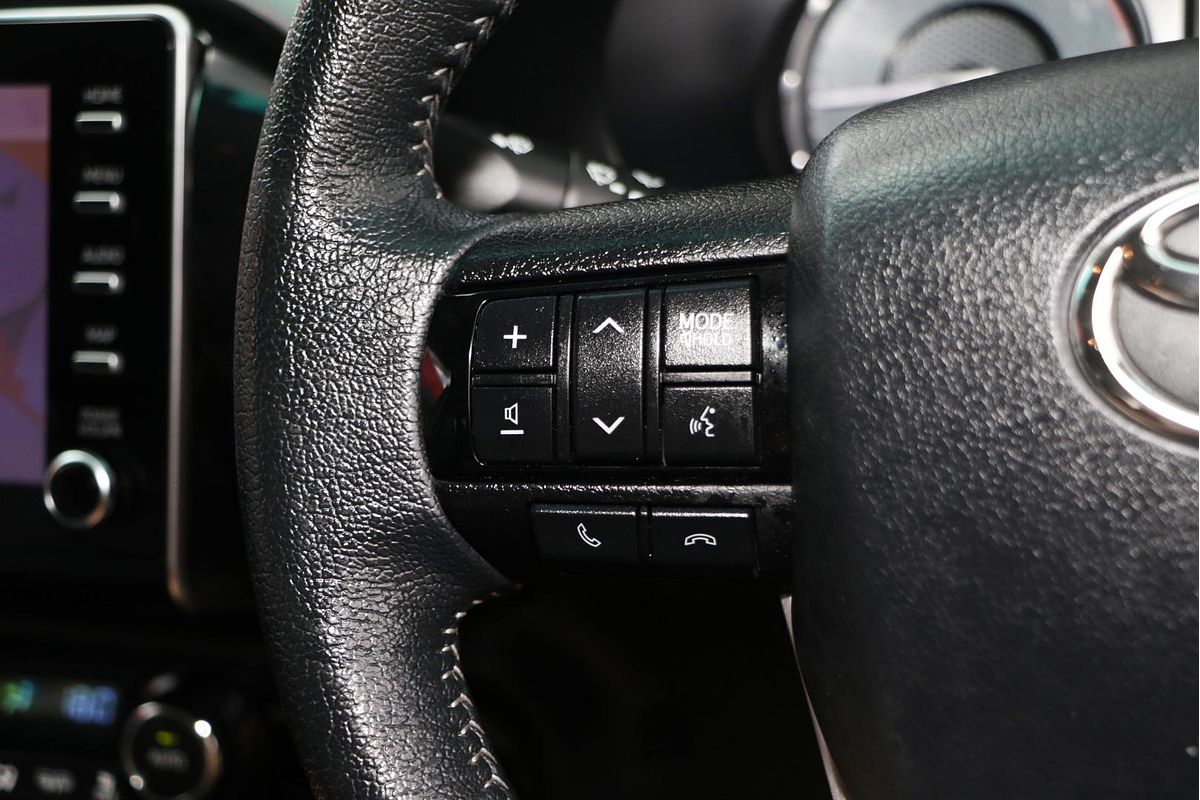 2021 Toyota Hilux SR5 GUN126R 4X4