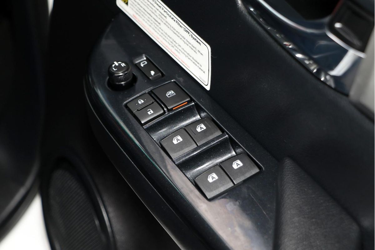 2021 Toyota Hilux SR5 GUN126R 4X4