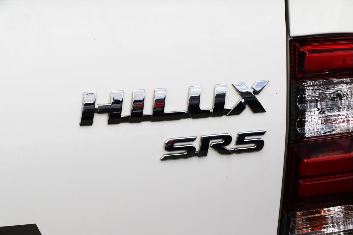 2021 Toyota Hilux SR5 GUN126R 4X4