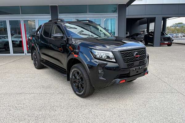 2025 Nissan Navara PRO-4X D23 4X4