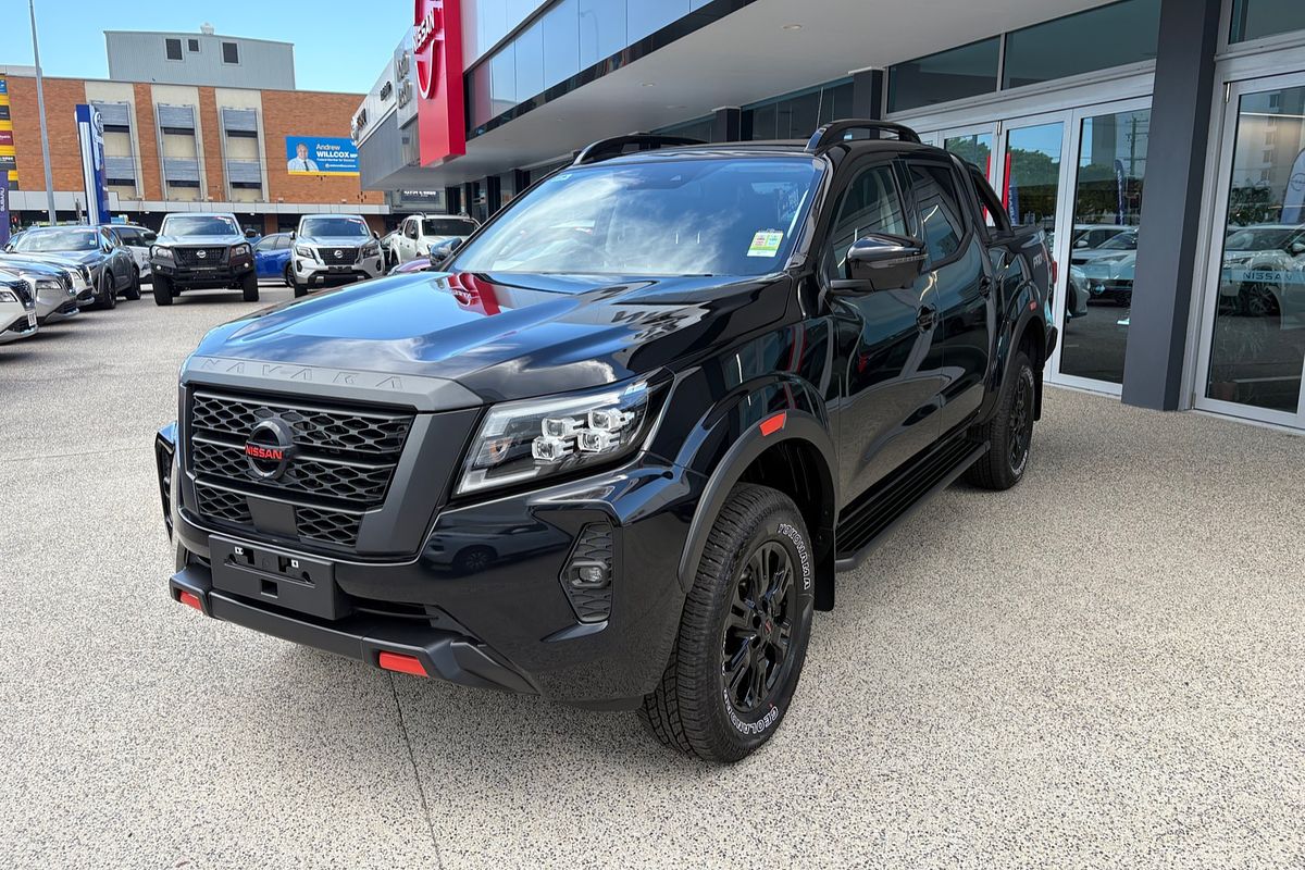2025 Nissan Navara PRO-4X D23 4X4