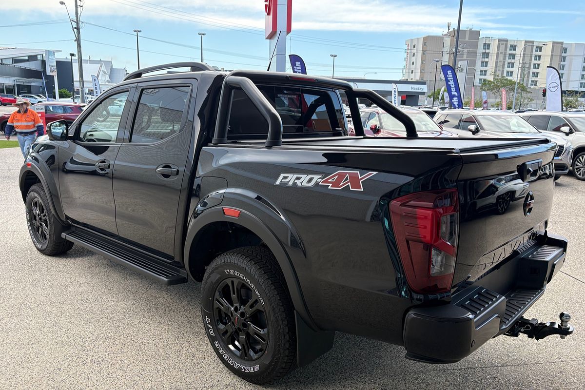 2025 Nissan Navara PRO-4X D23 4X4