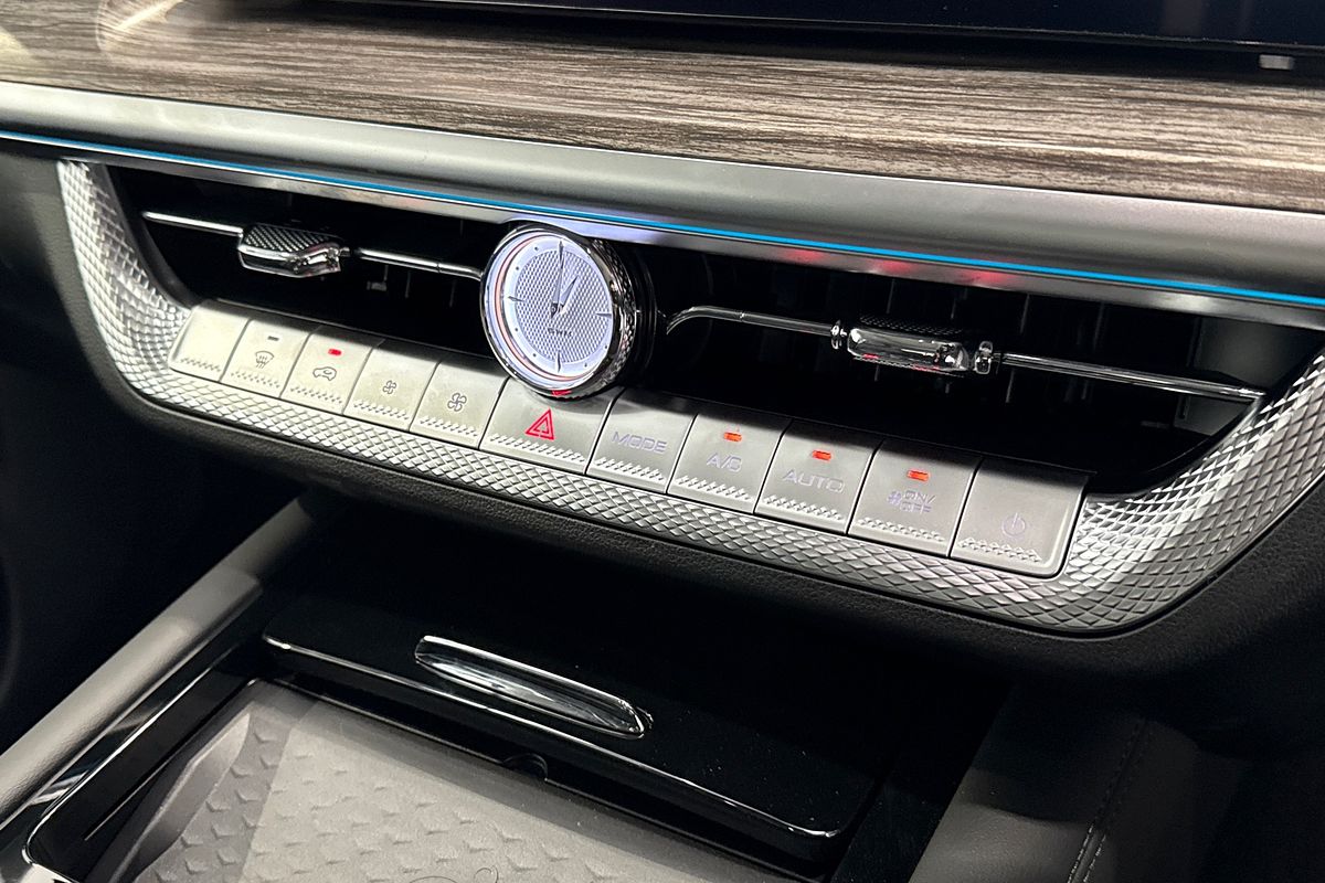 2025 GWM Cannon Alpha Ultra PHEV P05 4X4