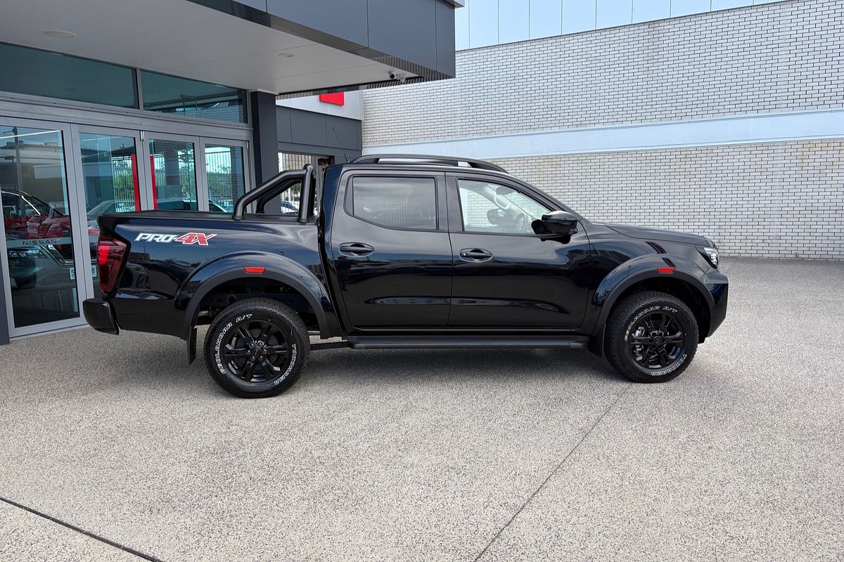 2025 Nissan Navara PRO-4X D23 4X4