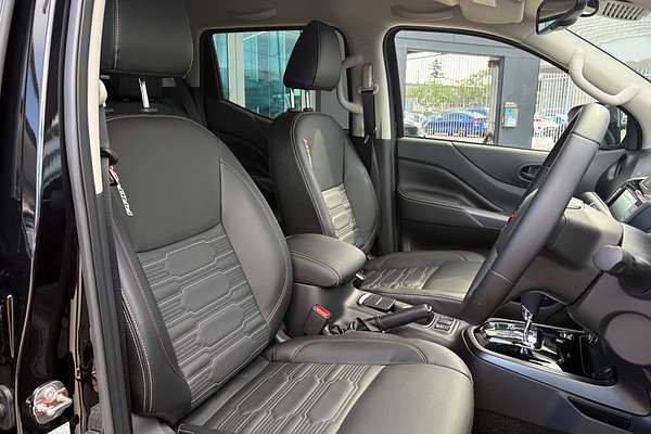 2025 Nissan Navara PRO-4X D23 4X4