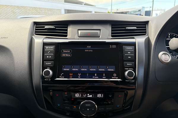 2025 Nissan Navara PRO-4X D23 4X4