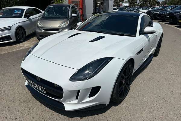 2017 Jaguar F-TYPE R X152