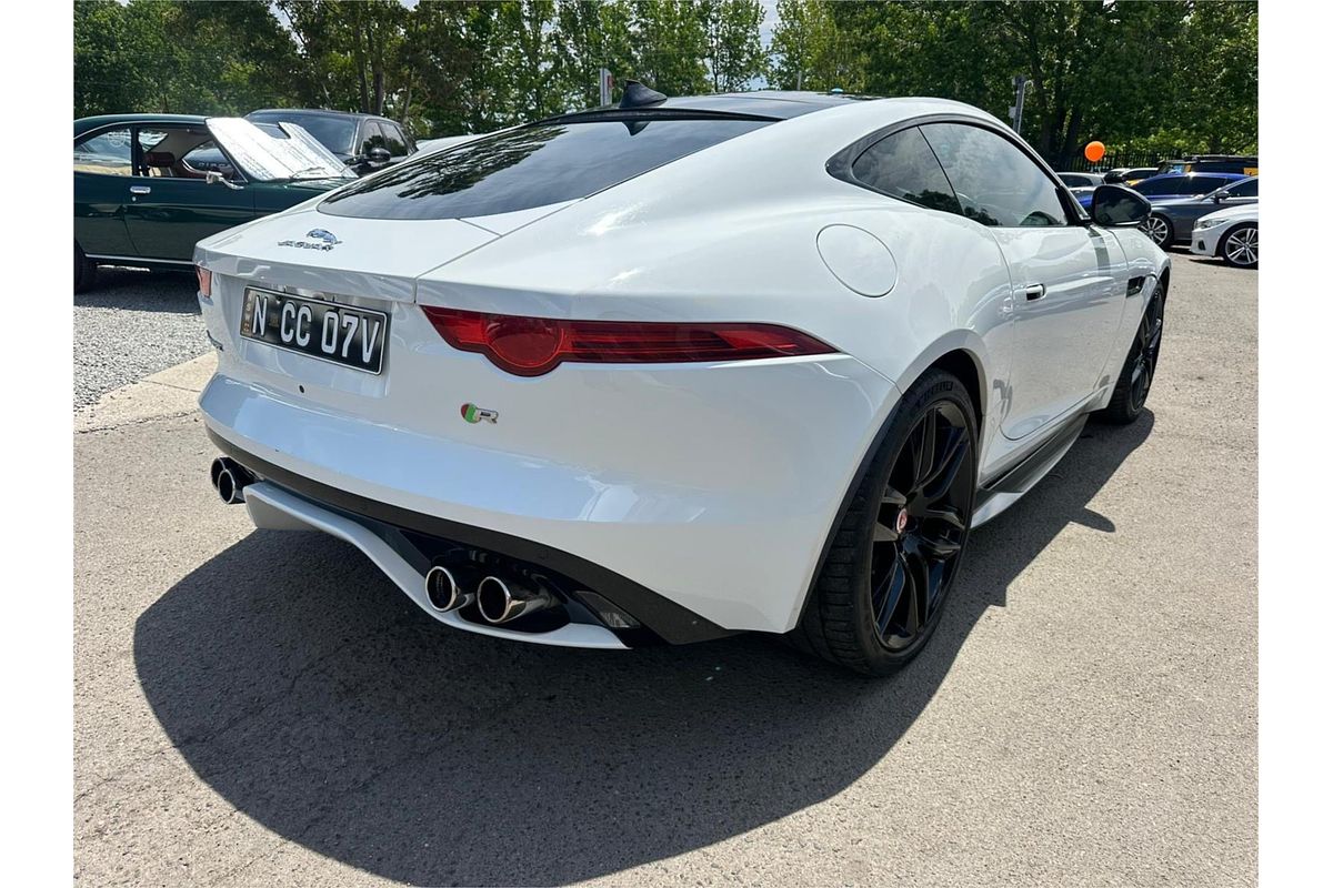 2017 Jaguar F-TYPE R X152