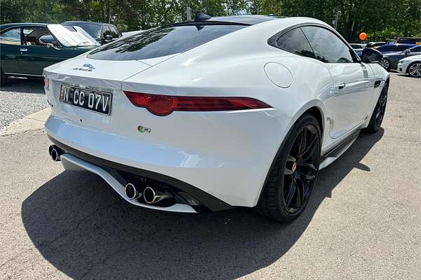 2017 Jaguar F-TYPE R X152