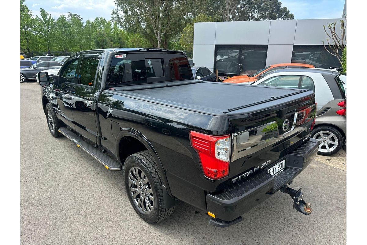 2018 Nissan TITAN PLATINUM XD