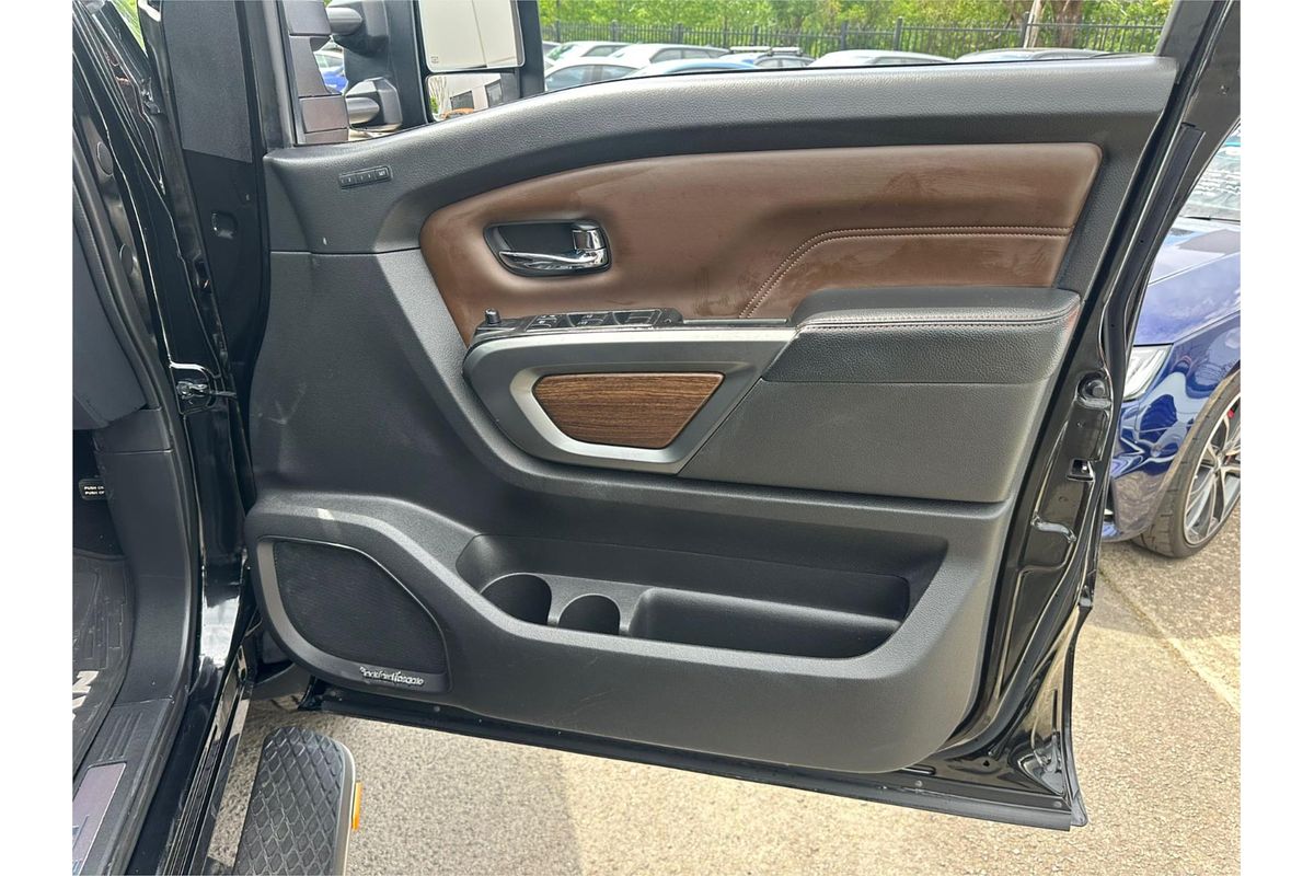 2018 Nissan TITAN PLATINUM XD