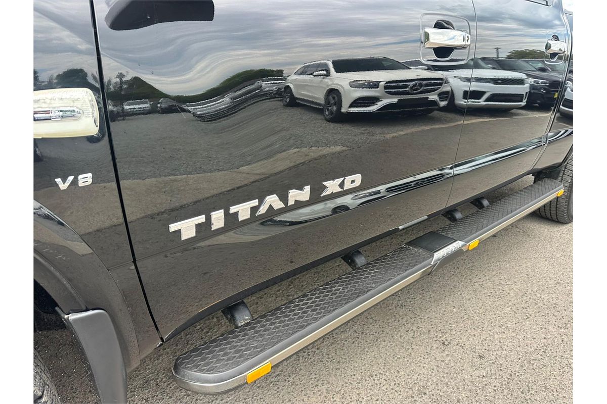 2018 Nissan TITAN PLATINUM XD