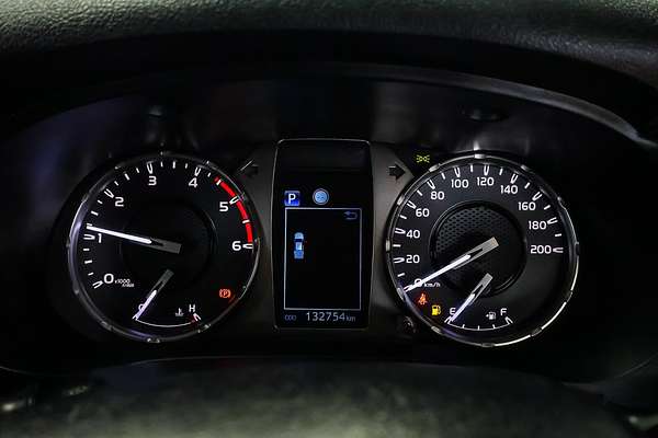 2020 Toyota Hilux SR GUN126R 4X4