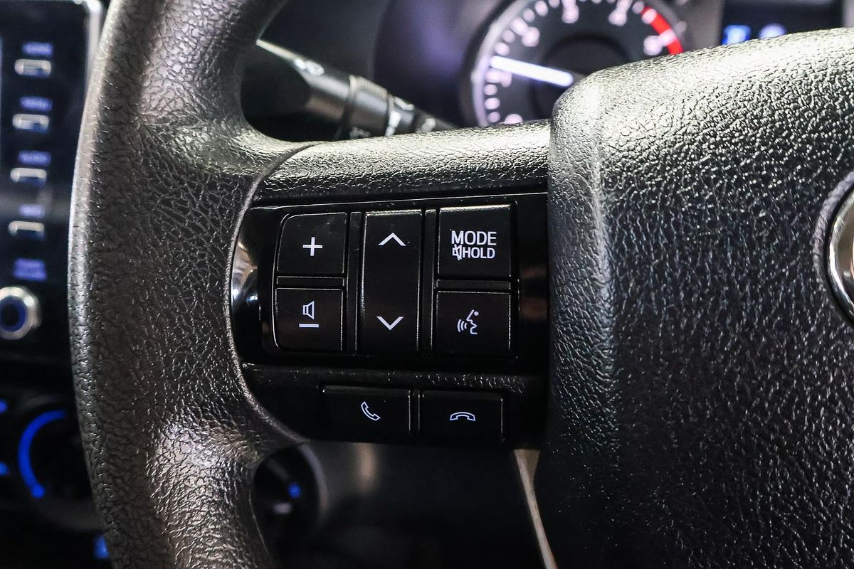 2020 Toyota Hilux SR GUN126R 4X4