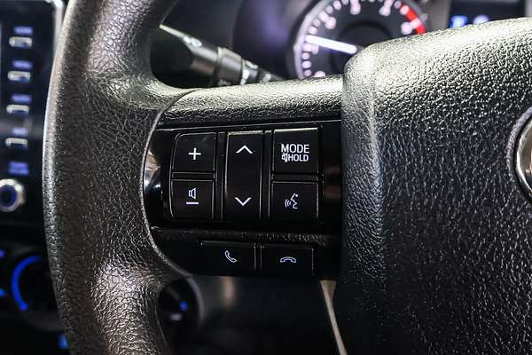 2020 Toyota Hilux SR GUN126R 4X4